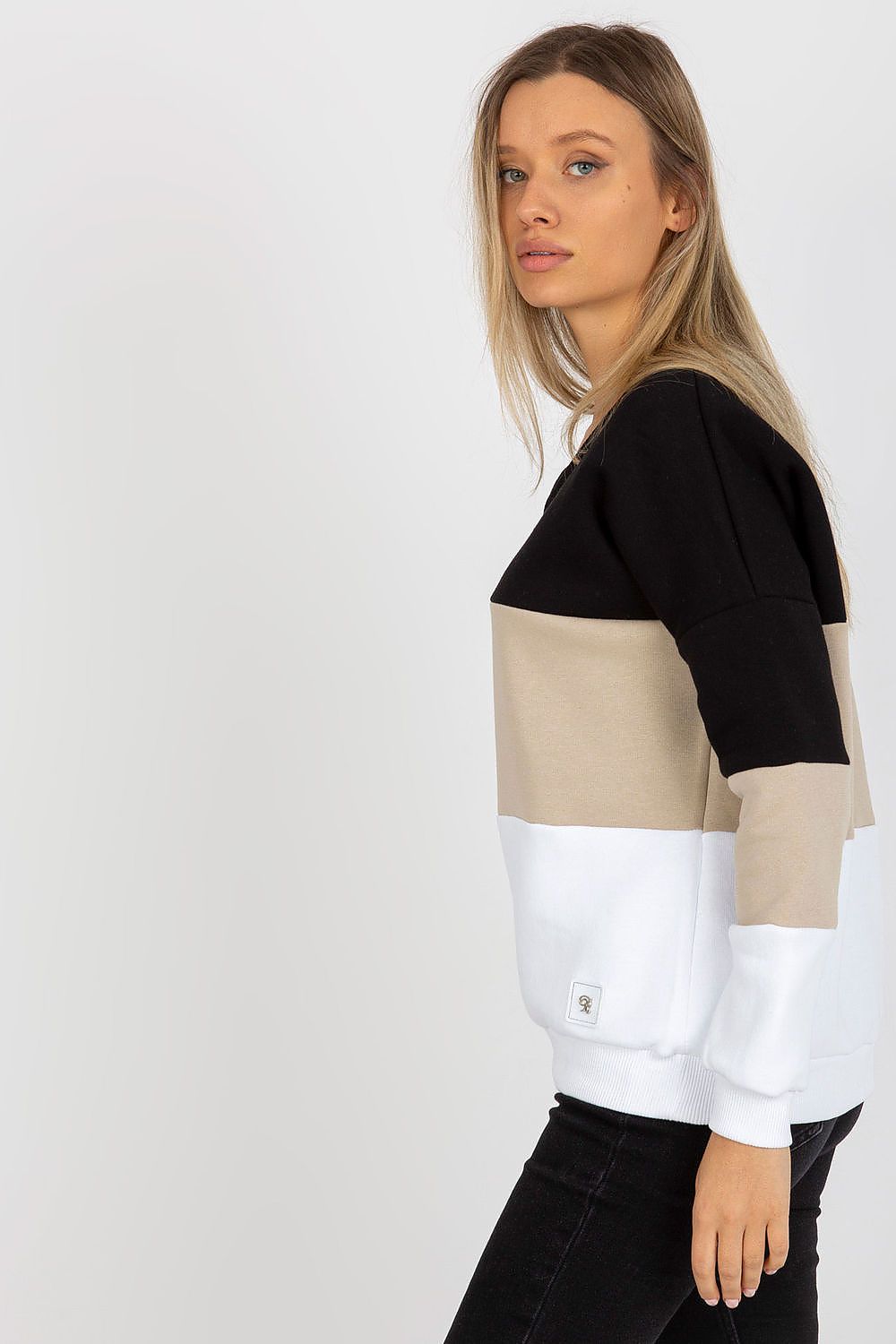 Sweater model 185964 Relevance