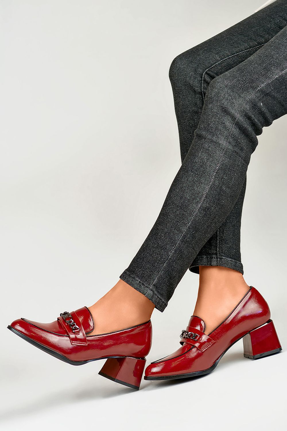 Schuhe mit Absatz model 186507 PRIMO