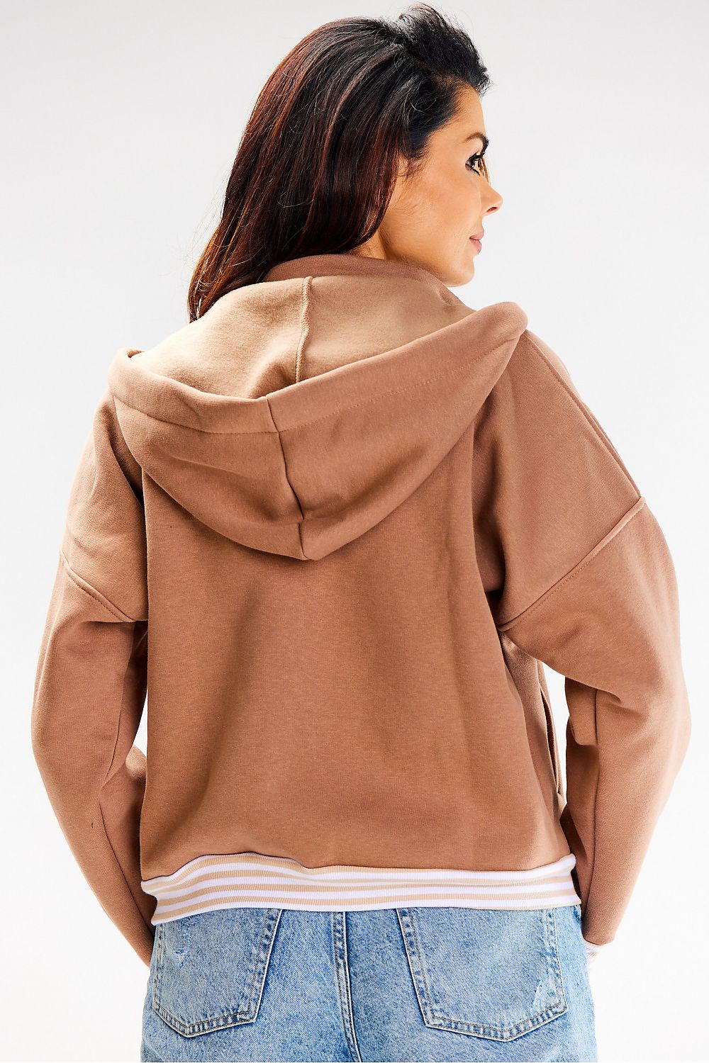 Sweater model 187134 awama