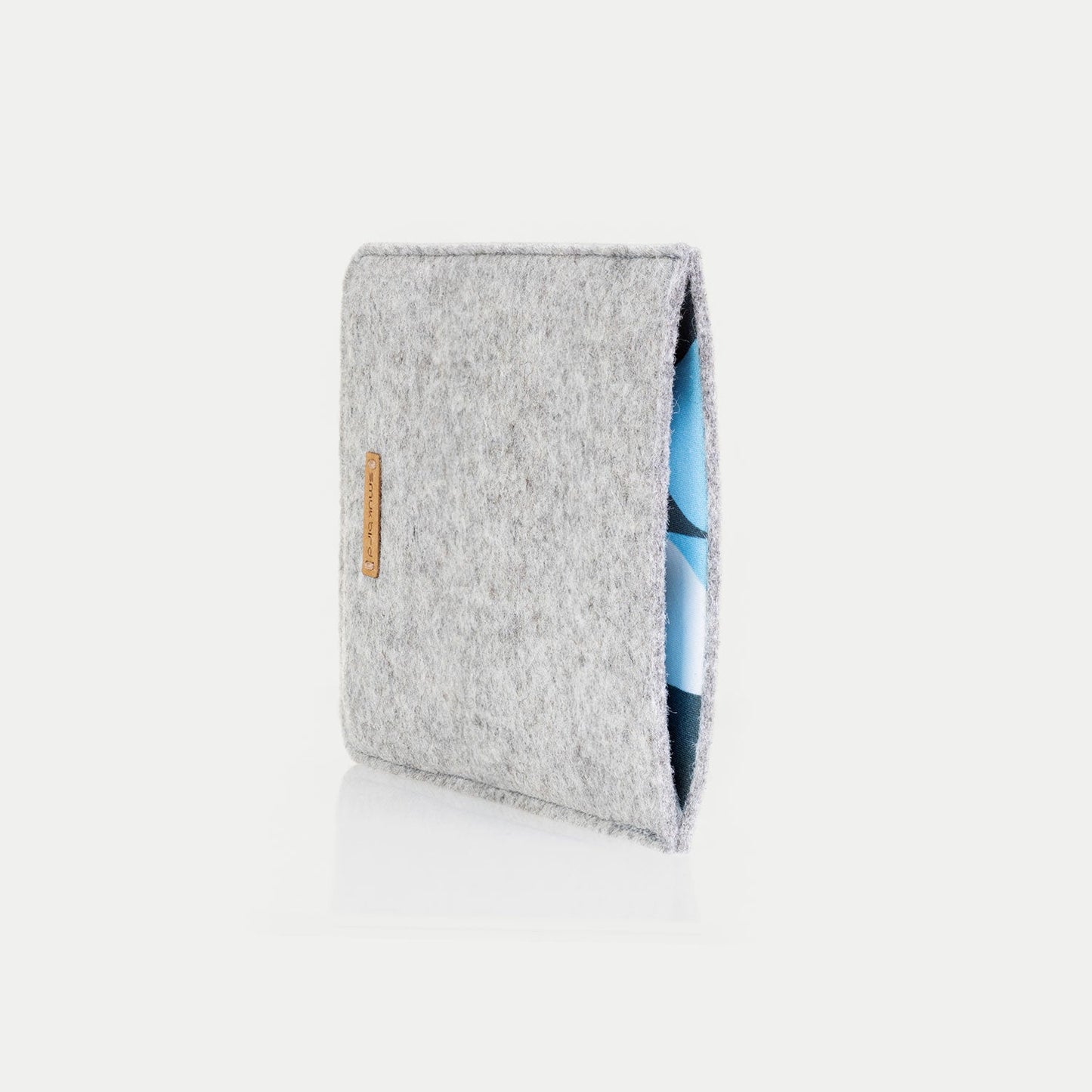 Hülle für Kindle Colorsoft 1. Gen | aus Filz und Bio-Baumwolle | hellgrau - shapes | Modell "LET"