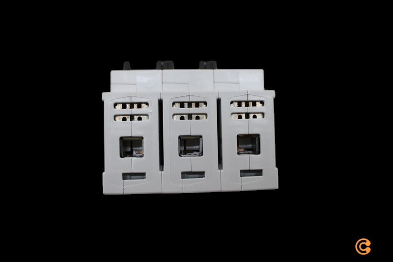 Rofaskiptirofi fyrir Eaton 248234 Z Sls/Neoz/3 400 V, á lager. Sjá texta/mynd.