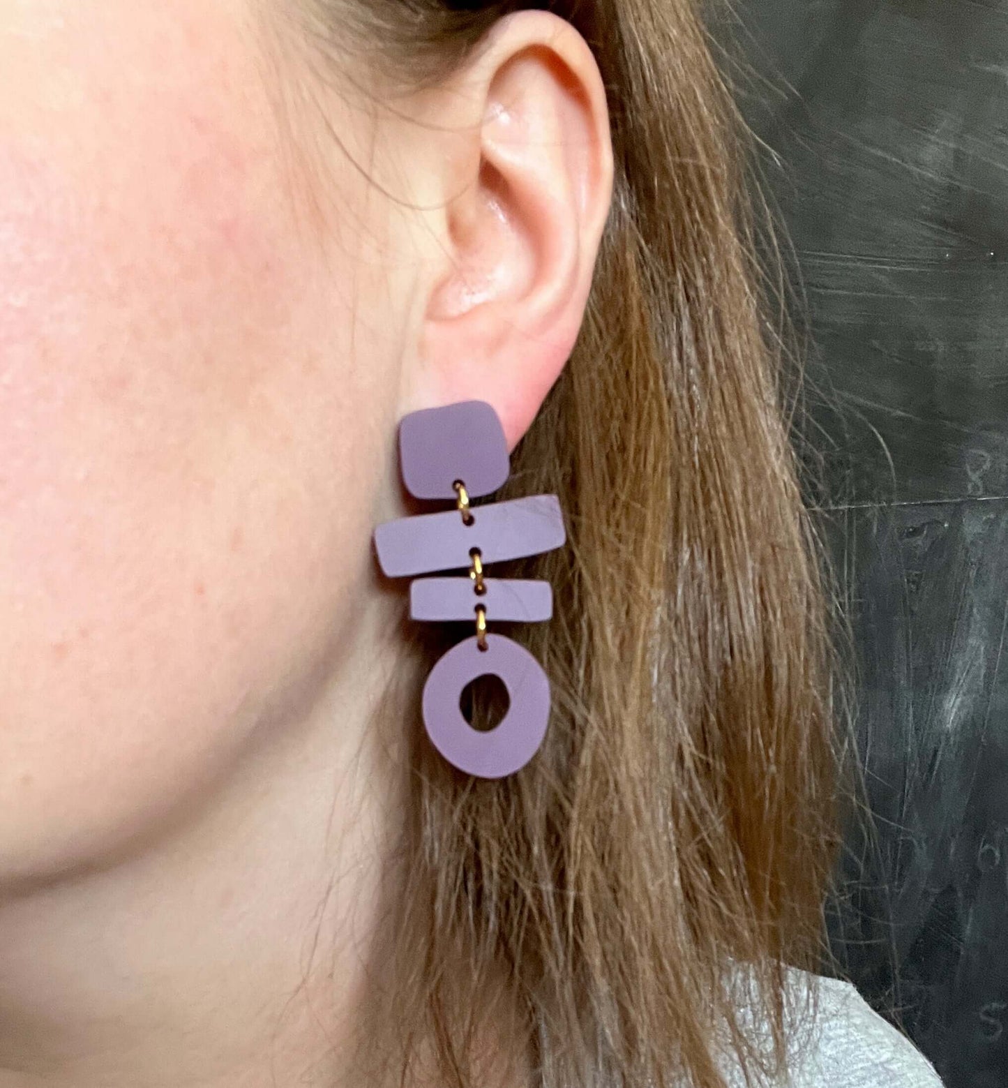 Plum Woodwork Acryl Ohrringe mit Edelstahlstecker