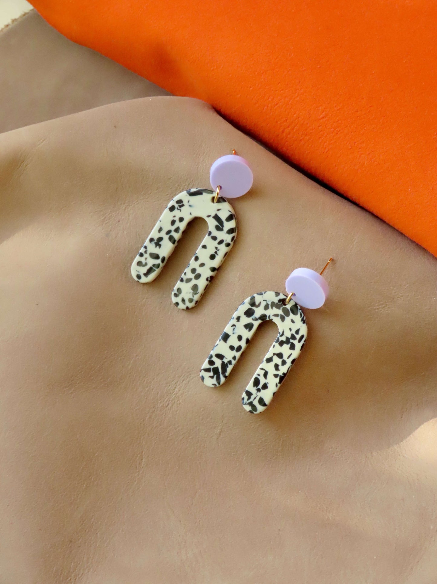 Slim Greige Dots Arch Statement Earrings