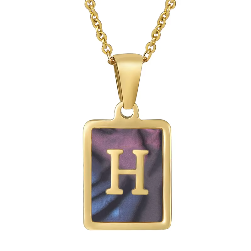 Buchstaben Kette Gold – 18K Vergoldung & Edelstahl