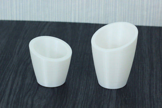 Round Stylized Vase - Dollhouse Miniature Furniture 1:12 Scale