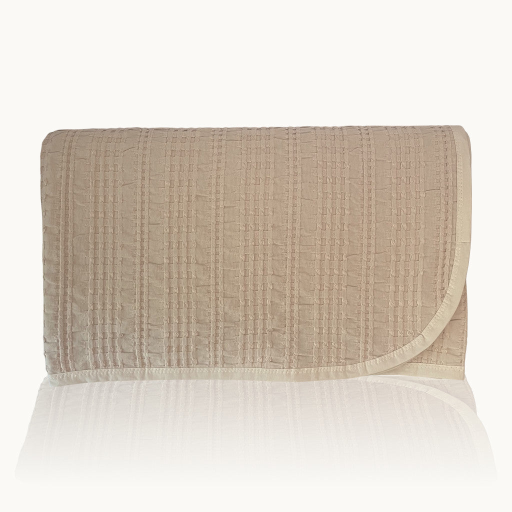 Rúmteppi úr bómullarpiqué með vöfflumynstri