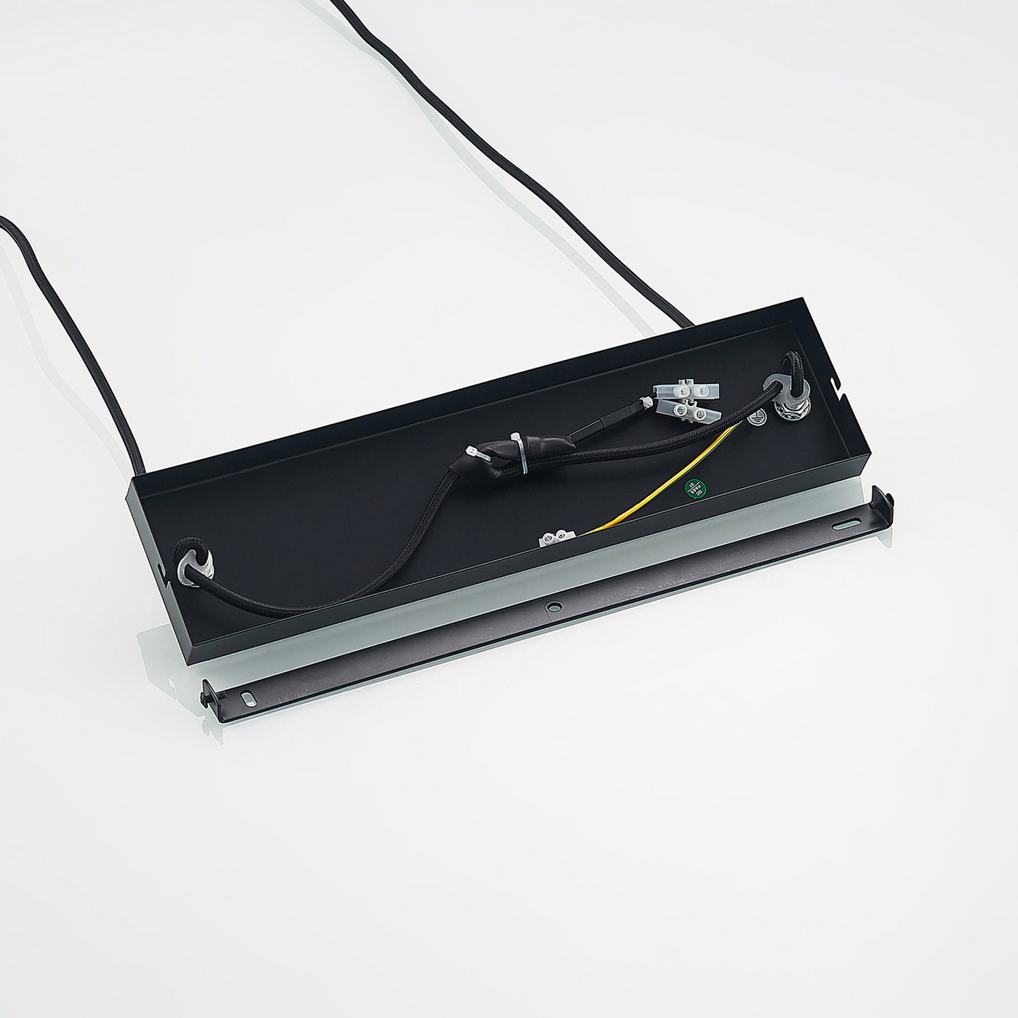 B-grade Lindby Colten pendant light, ceiling lamp, 4 lights, black 92