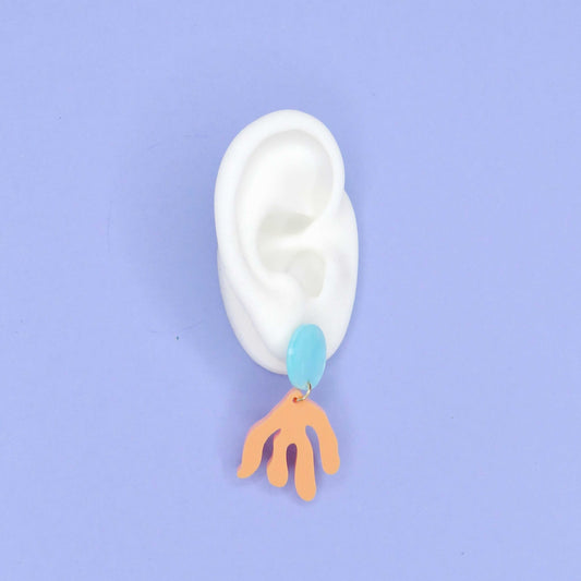 Matisse Zweig Ohrringe aus Acryl in peach