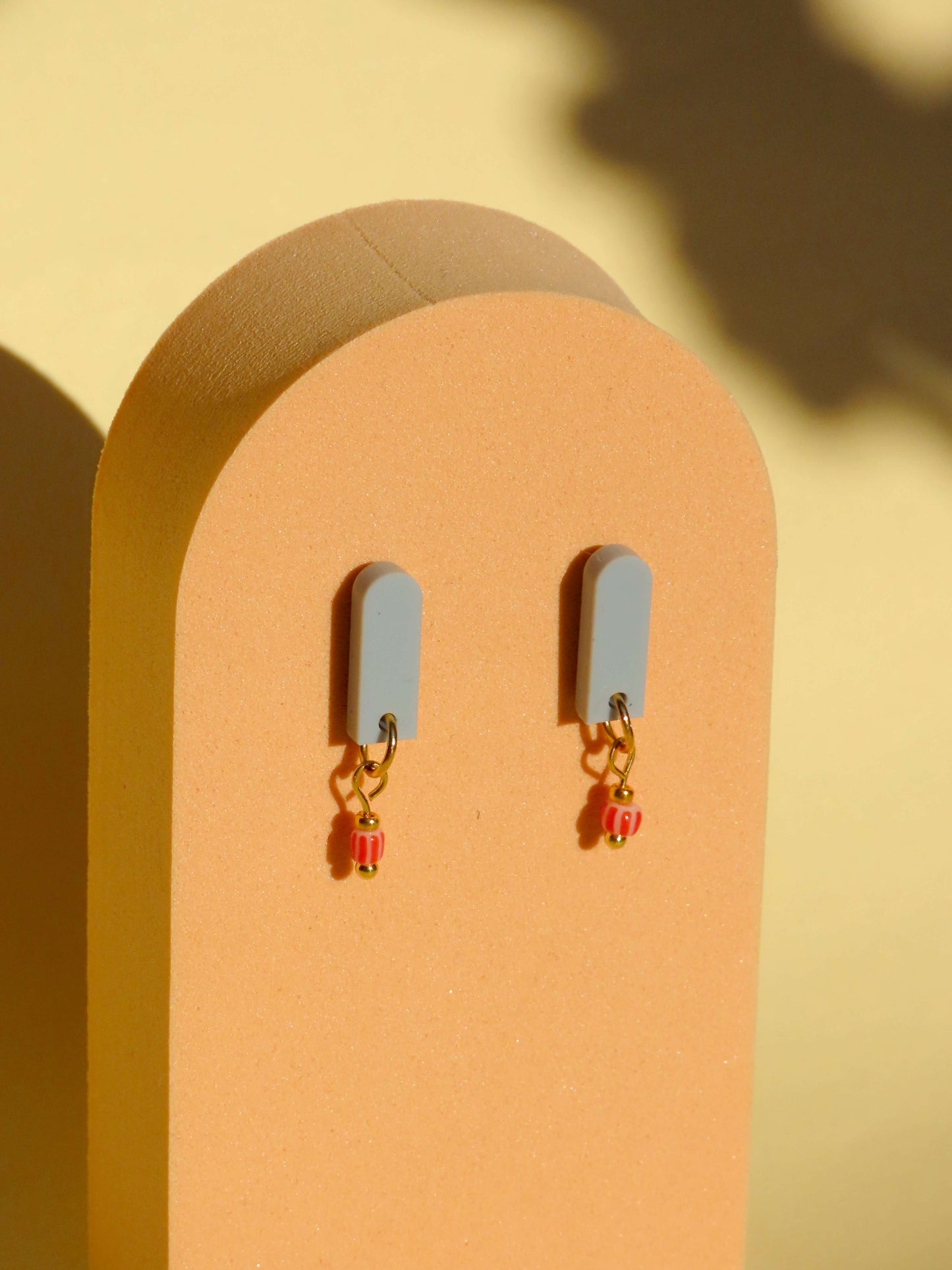 Salbei Streifen Paula Ohrringe