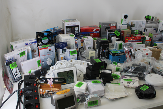 B-lager, gallað, áhugamannahlutir, smárafmagnstæki, heimilisrafmagnstæki, 122x