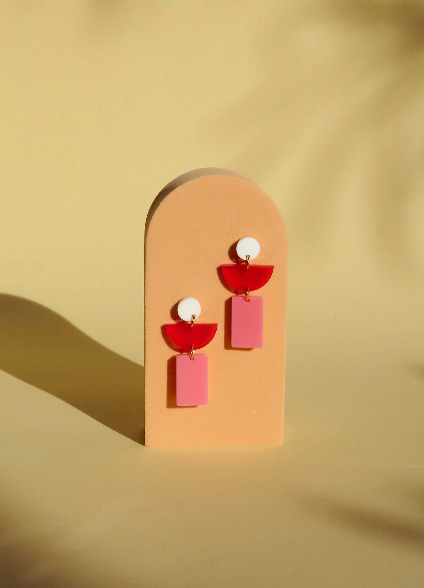 Lille Ohrringe mit Edelstahl Steckern in weiß rot rosa