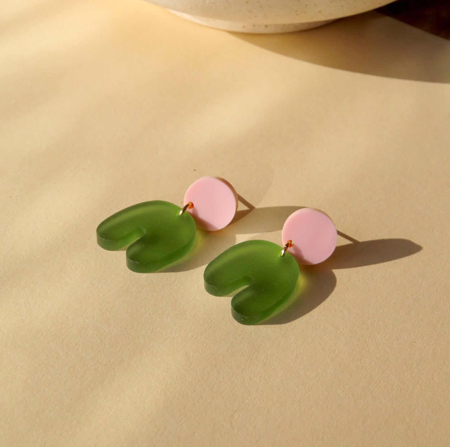 Pink Olive Transparent Squishy Arch Arch Earrings