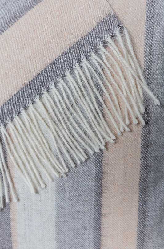 KUNA - Viscacha Blanket – 100% Baby Alpaca (Eco Line, undyed)