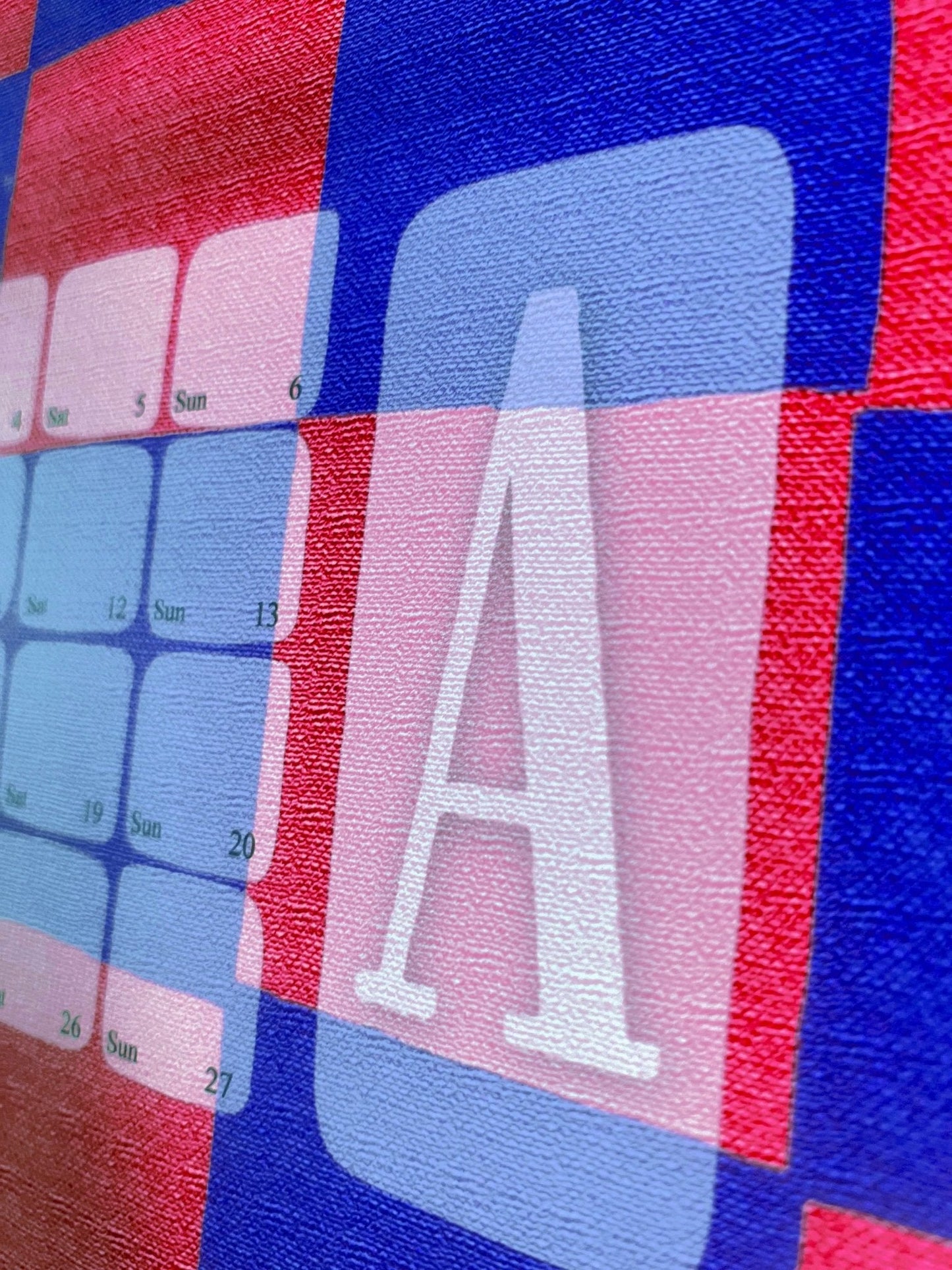 Takmarkað veggdagatal // Kelim rúðótt blátt rautt