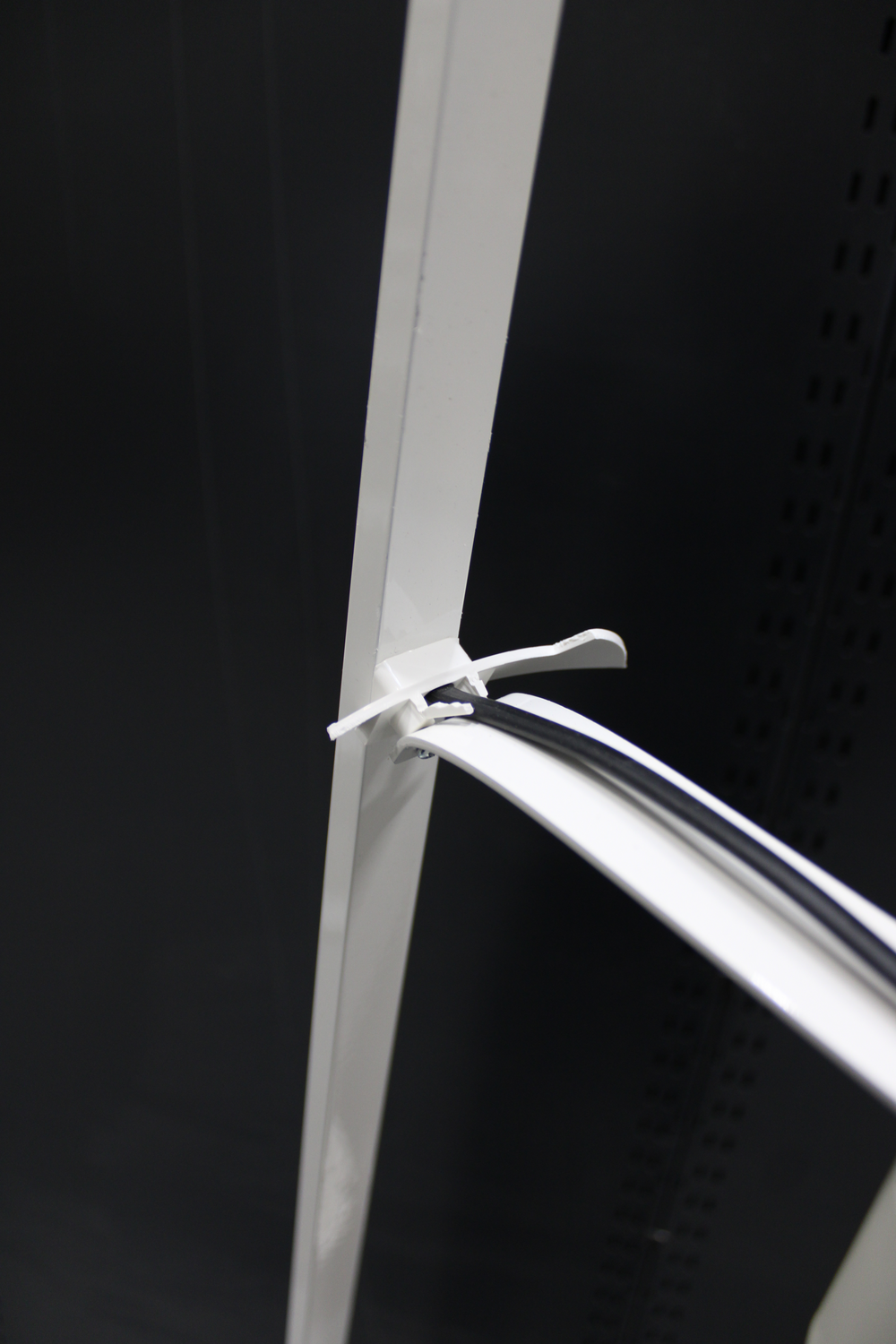 B-flokks gólflampi frá La Petite, hönnunarlampi, skrifstofulampi, hvítur