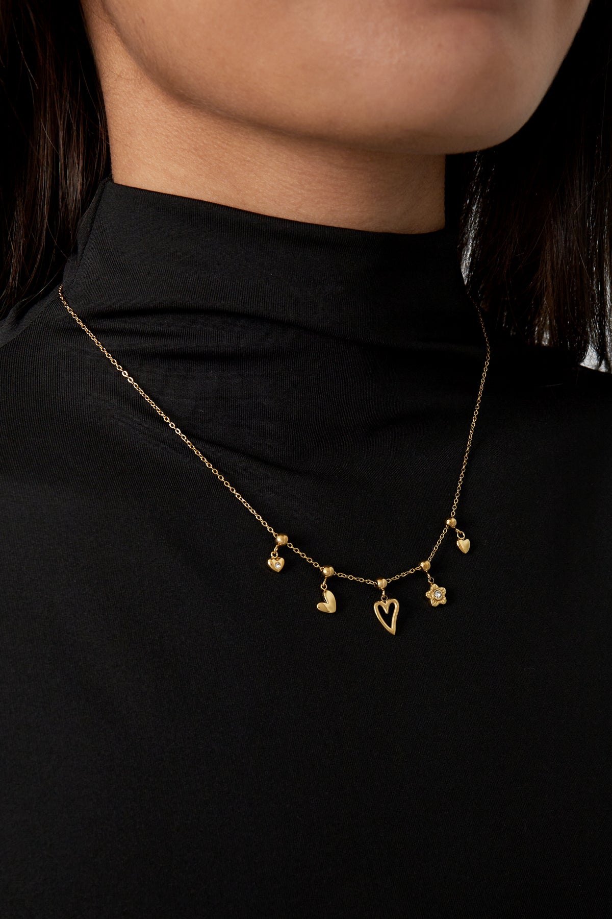 Charm-Halskette Blumen und Herzen - Goldfarben