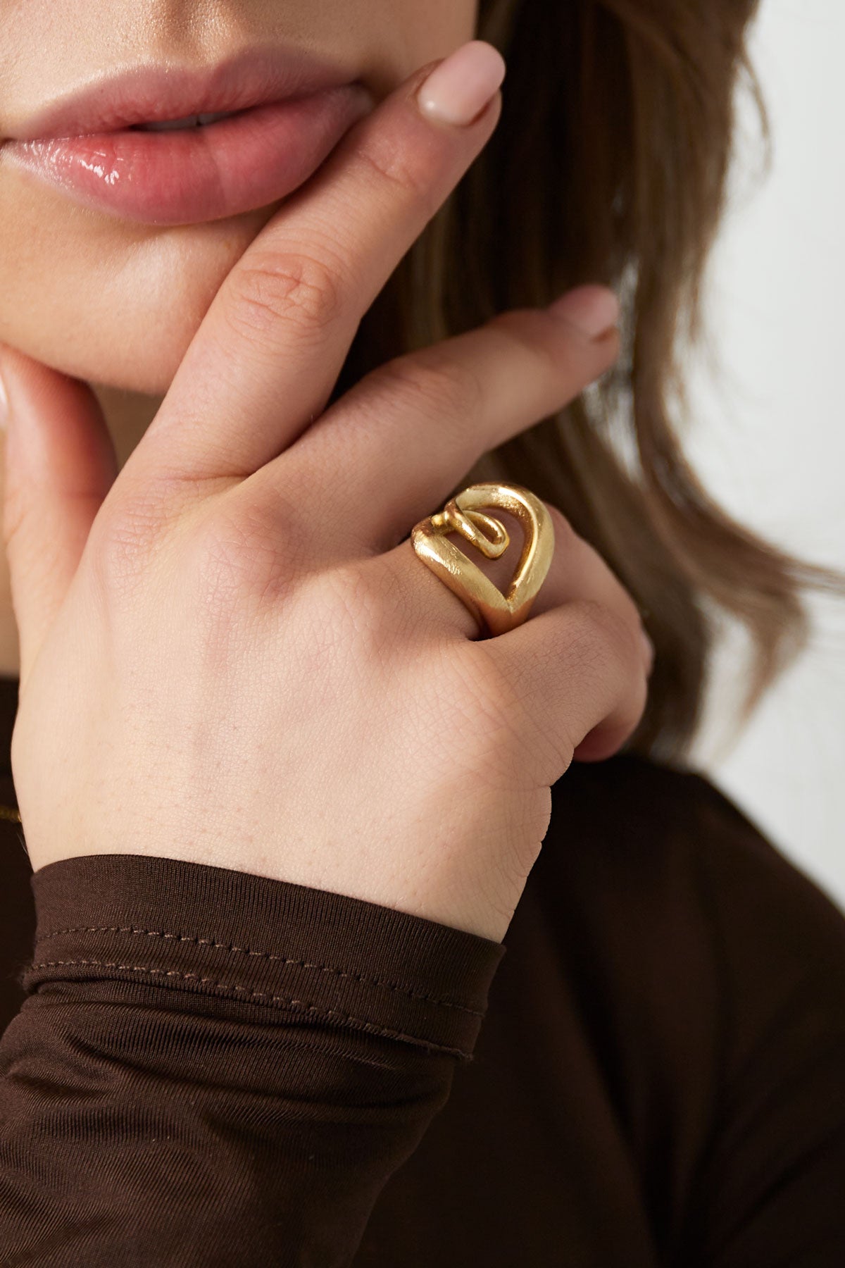 Eleganter Twist-Ring - Goldfarben