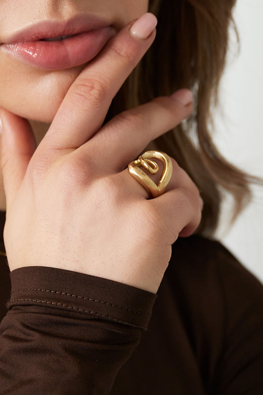 Eleganter Twist-Ring - Goldfarben