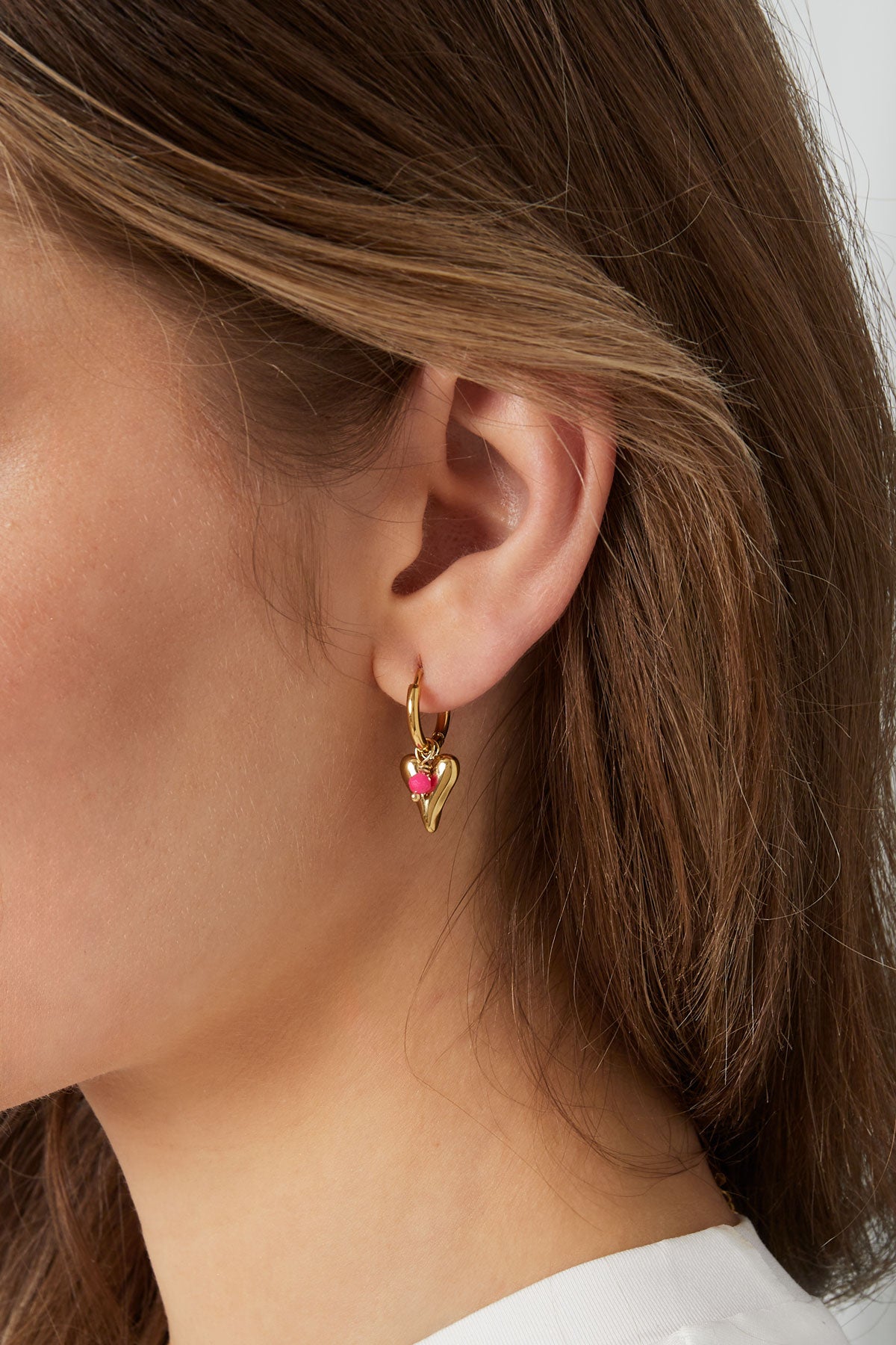 Lebendige Herzohrringe