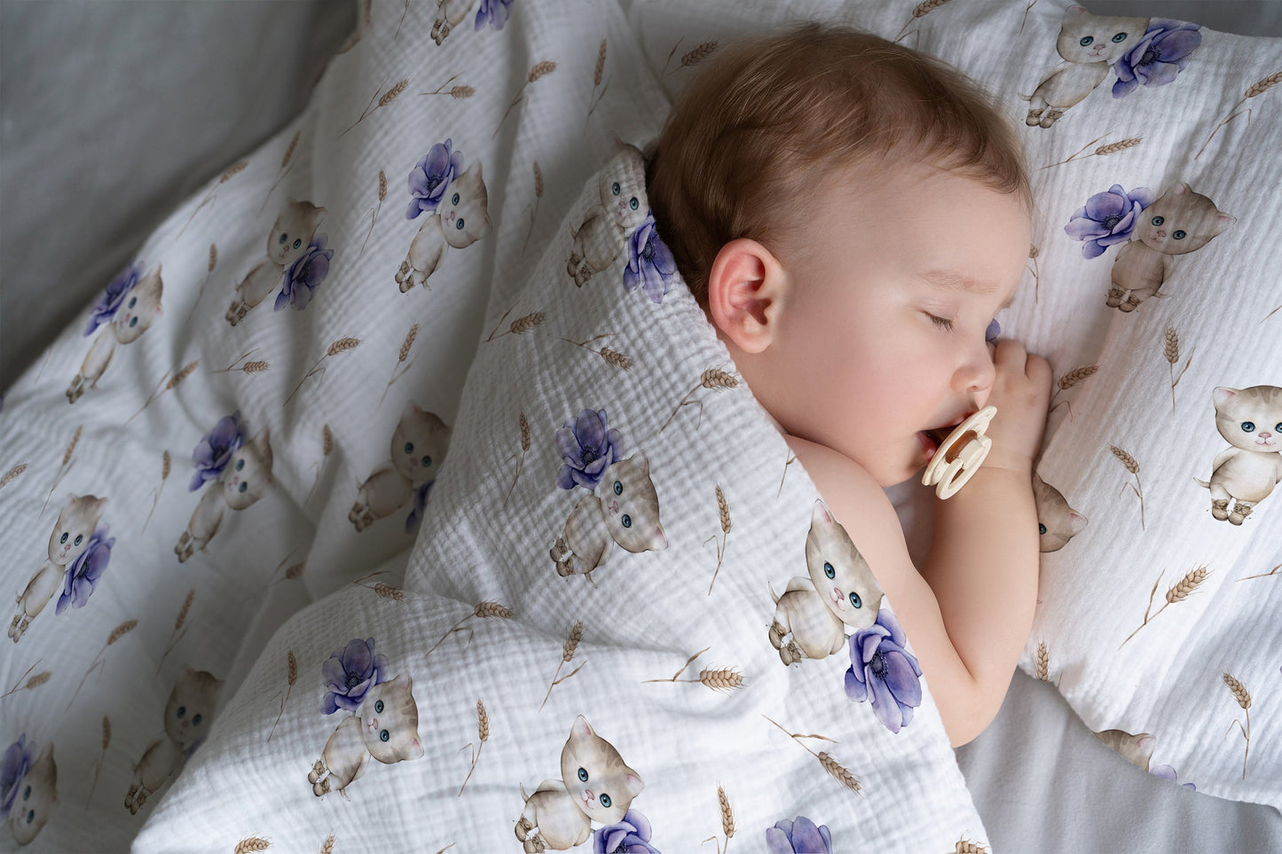 "Cat with Flowers" Premium Children's Bedding 