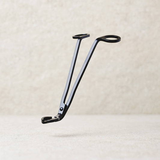 Ilmandi kveikjaklippari – Stílhrein kertaumhirða