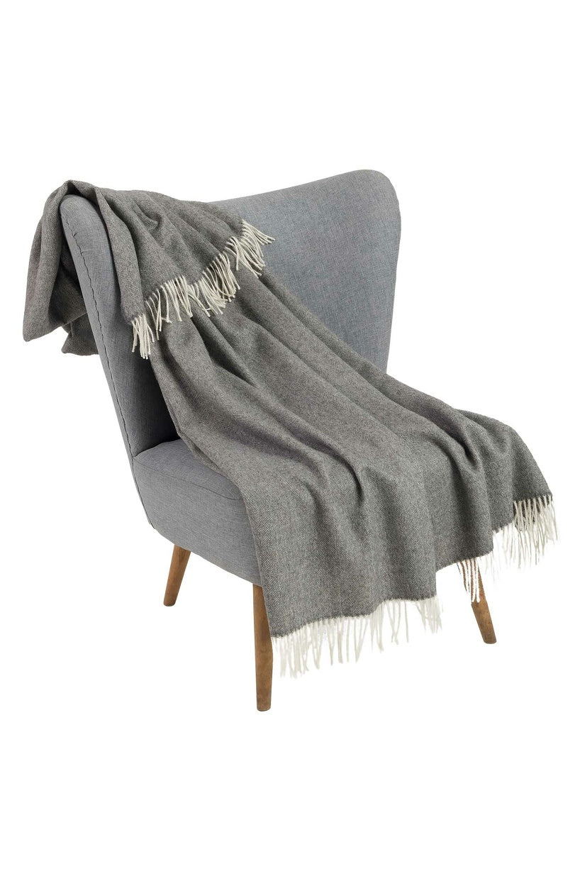 Apu Kuntur - Alpaca Blanket - Herringbone - 100% Baby Alpaca