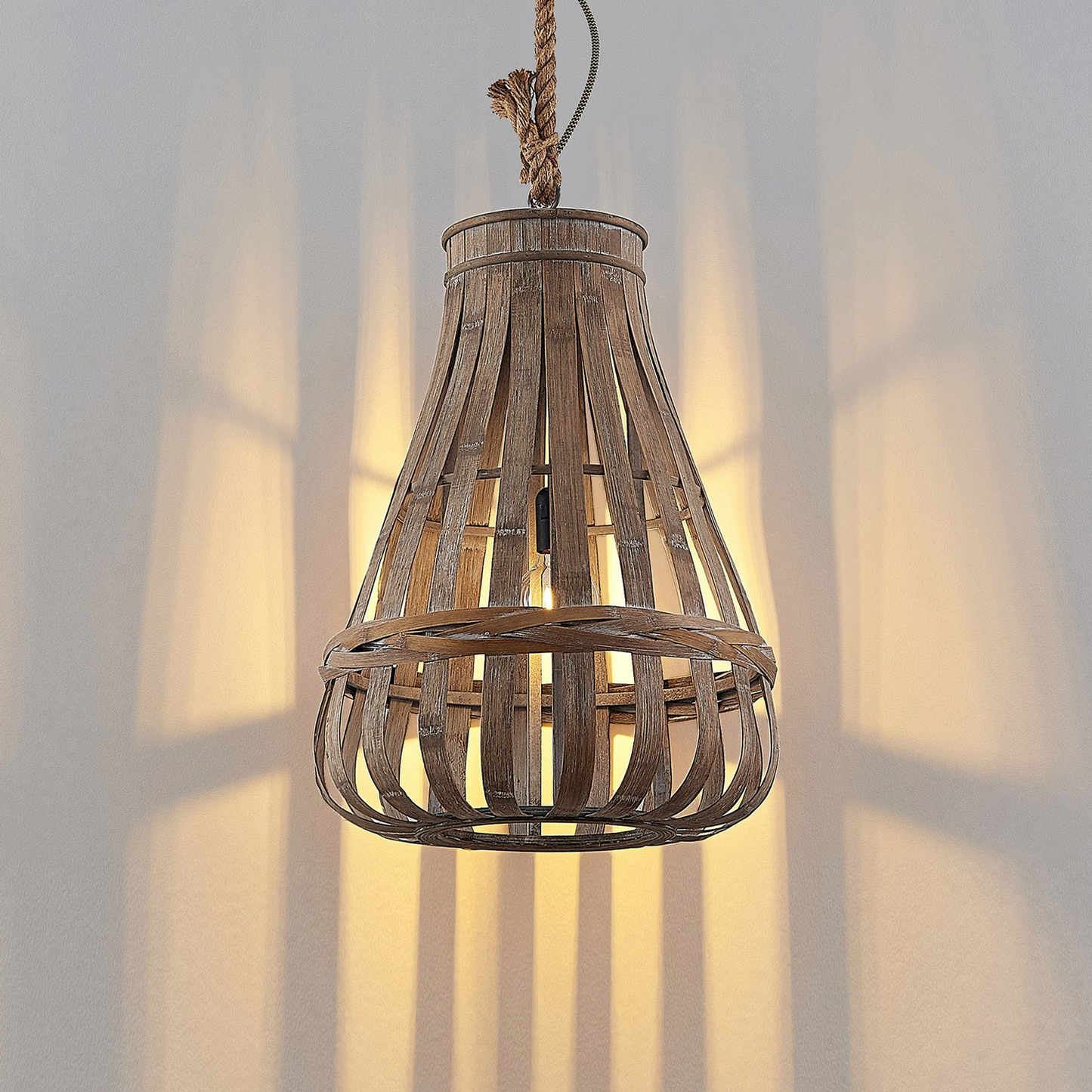 B-grade Lindby Haruno pendant light made of rattan, 42 cm, ceiling lamp, ceiling light, lamp, spotlight