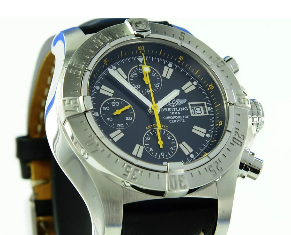 Breitling Avenger Skyland gult takmörkuð útgáfa úr