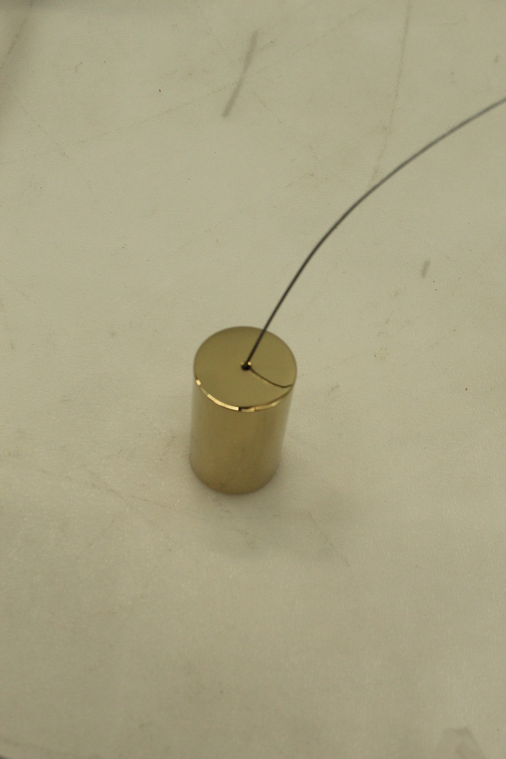 Fabas Luce LED hengiljós Le Vita standandi loftlampi með einu ljósi, b-lager 