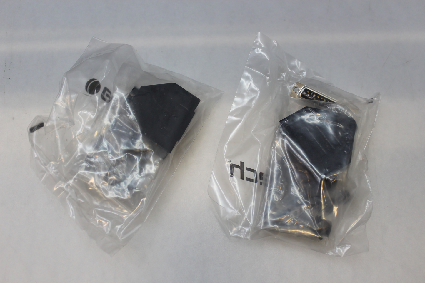 B-lager Encitech DTZK25-BK-DMP-K 6355-0101-23 D-SUB pinnahaussett, 2 stykki