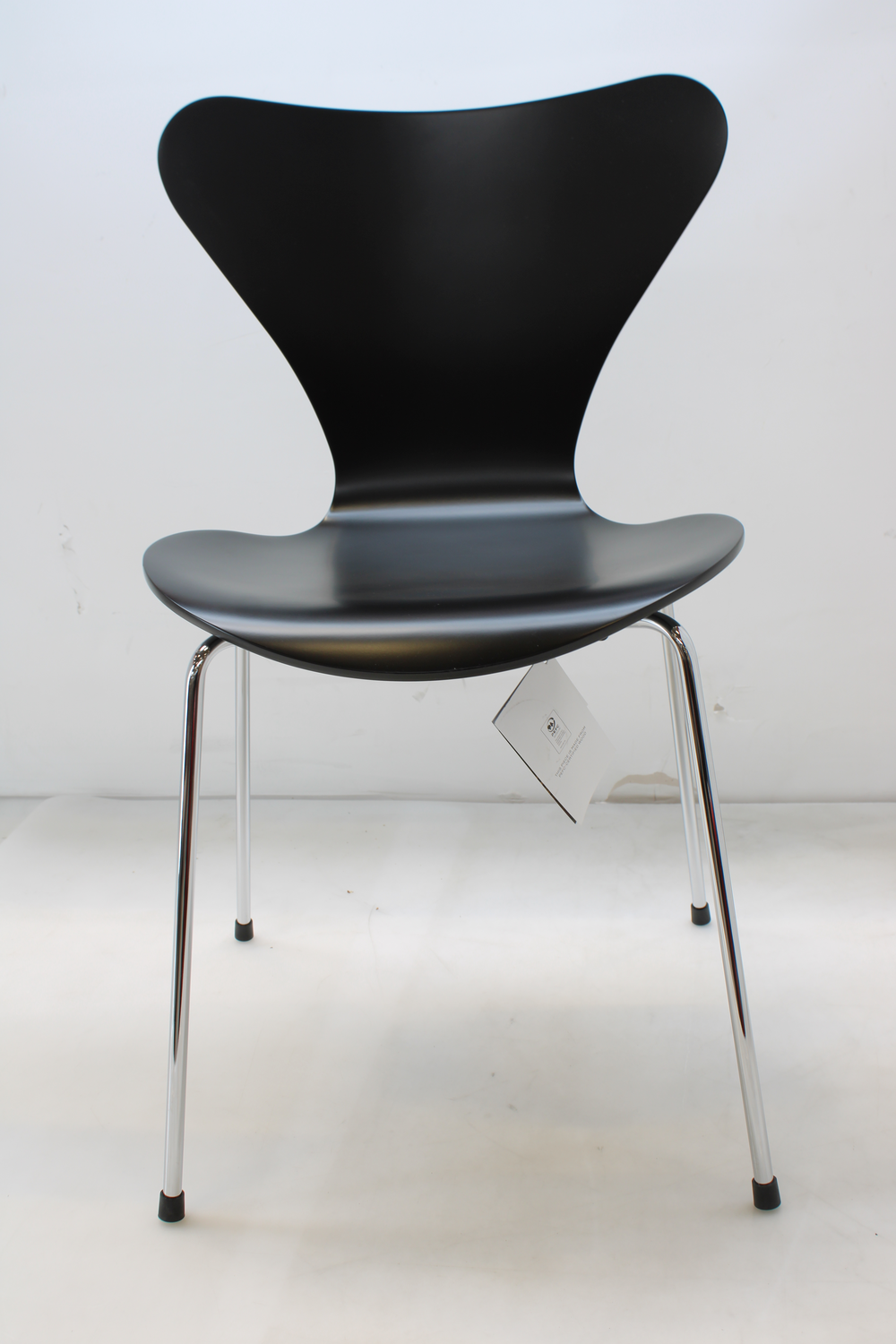 B-flokks Emu Round hægindastóll, garðstóll, svalarstóll 650