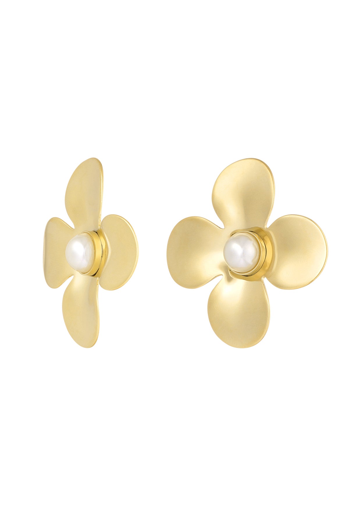 Statement-Ohrringe mit floraler Perle – Goldfarbe - Goldfarbefarbe