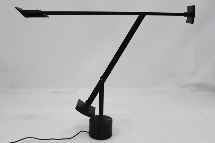 B-Ware Tizio 50 Led Schreibtischleuchte Tischlampe Tischleuchte Designerlampe