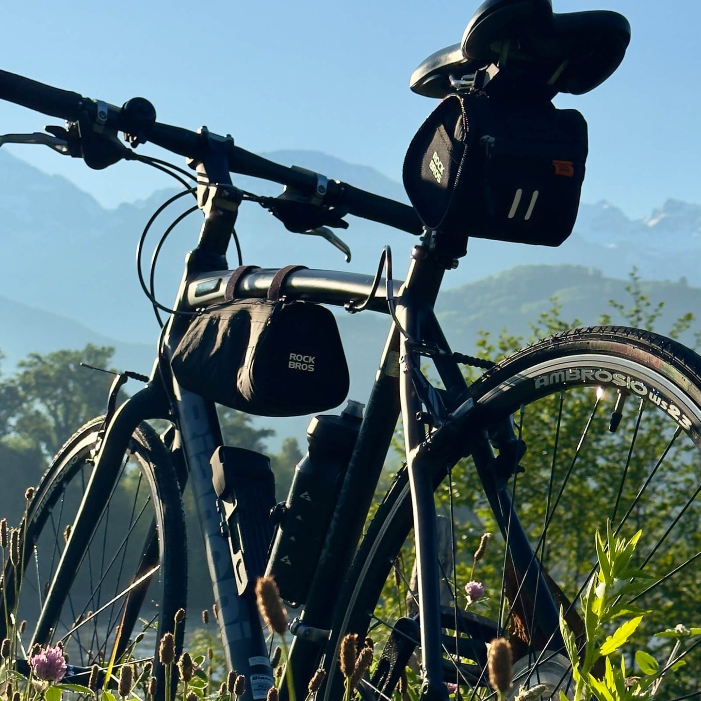 2-in-1 Bicycle Bag Set, Water-Repellent