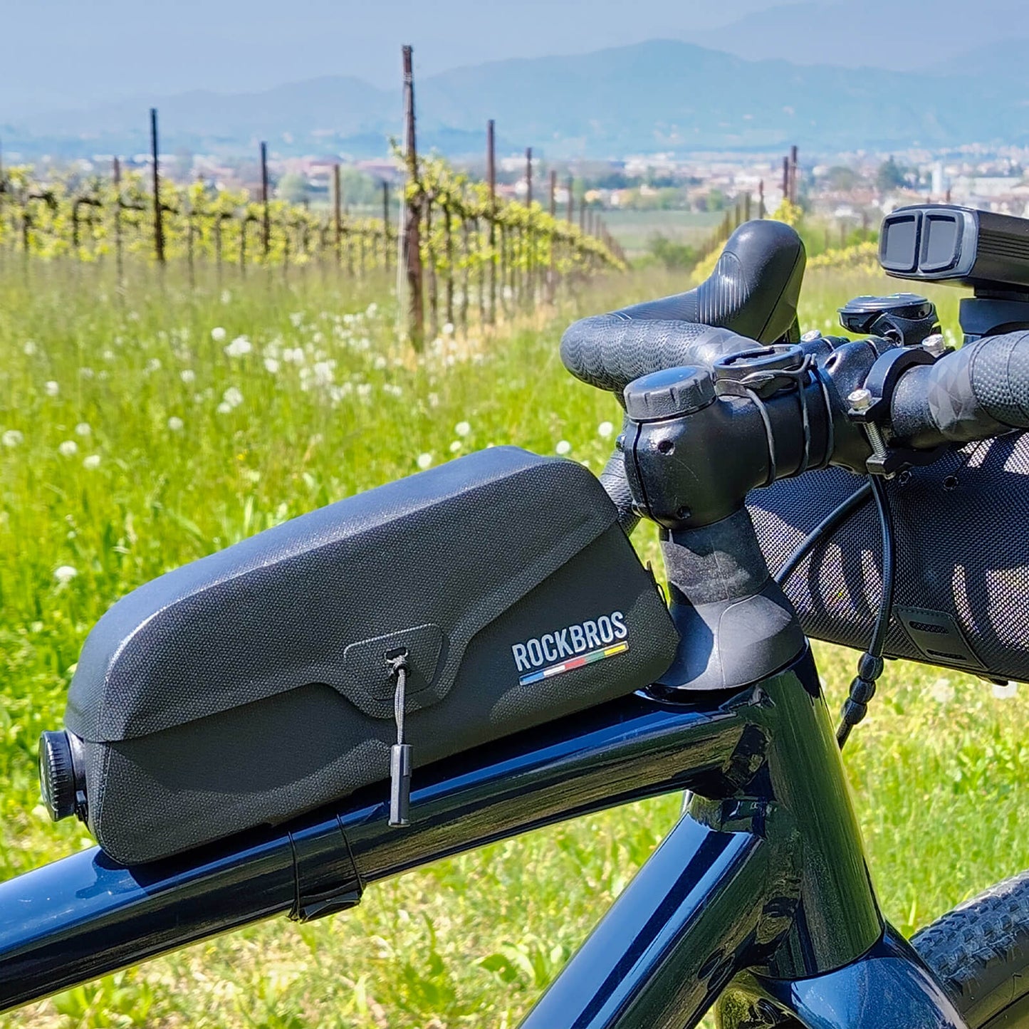 ROAD TO SKY Magnetic Top Tube Bag 100% Waterproof