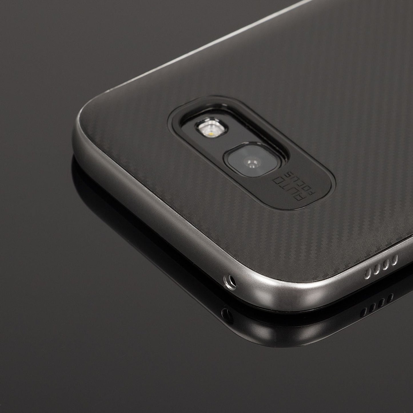 Samsung Galaxy A5 17" Carbon hulstur frá NALIA, sílikon hulstur með stuðara