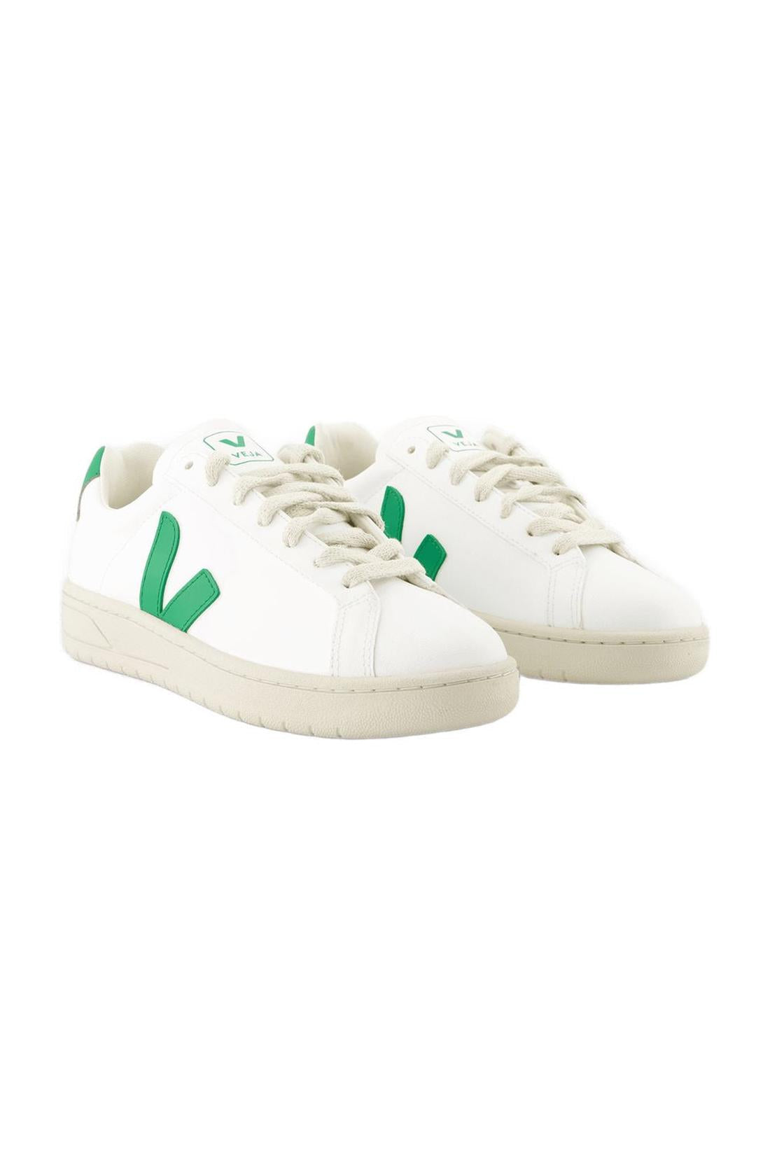 Urca Sneakers - Veja - Kunstleder - Smaragdweiß
