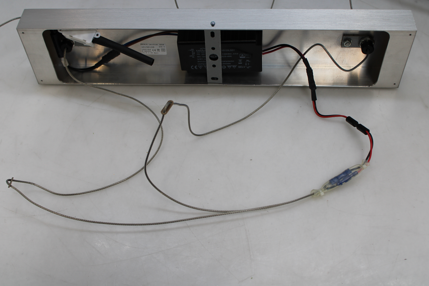 B-flokks Escale hengiljós Silk 2.0 loftljós lampi ljós