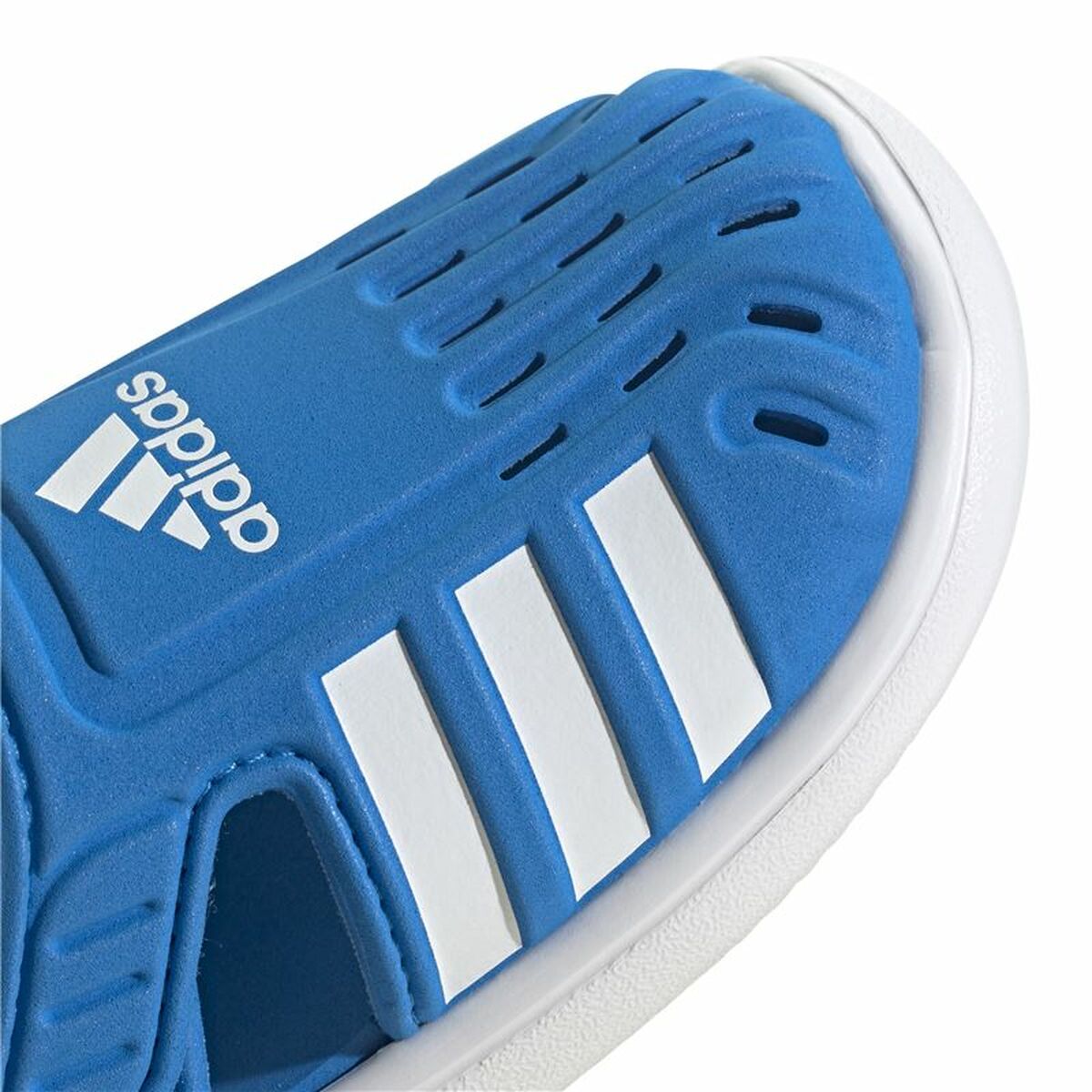 Adidas Closed-Toe children's sports shoes in blue