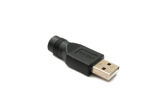 SYSTEM-S DC millistykki 20V 5,5 x 2,5 kvenkyns í USB 2.0 karlkyns snúra í svörtu
