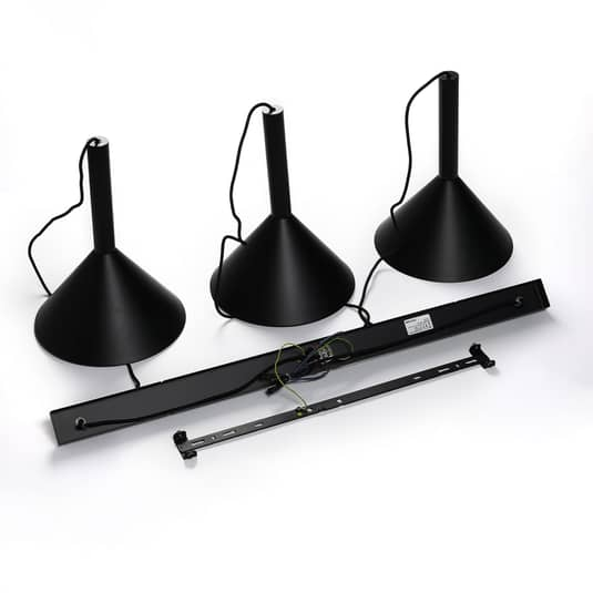 Arcchio Tadej hengiljós í B-flokki, með þremur ljósum, svört, G790