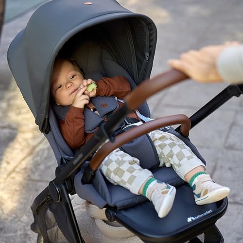 Bebeconfort Luvia Trio, 3-í-1 barnavagn, 0–4 ára (0–22 kg), barnavagn, ungbarnabílstóll, burðarrúm, snjallt samanbrjótanlegt kerfi, stillanlegt stýri, höggdeyfandi hjól, steinefnagrafít