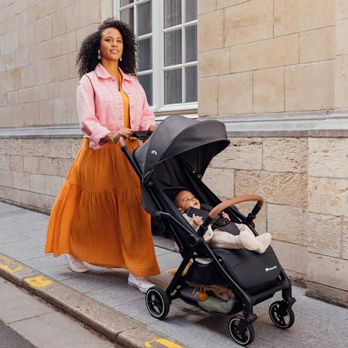 Bebeconfort Zephir, nettur barnavagn, 0-4 ára (allt að 22 kg), léttur ferðavagn (4,5 kg), stærð í farþegarými, flatt og stillanlegt sæti, geymslukörfa, Mineral Green