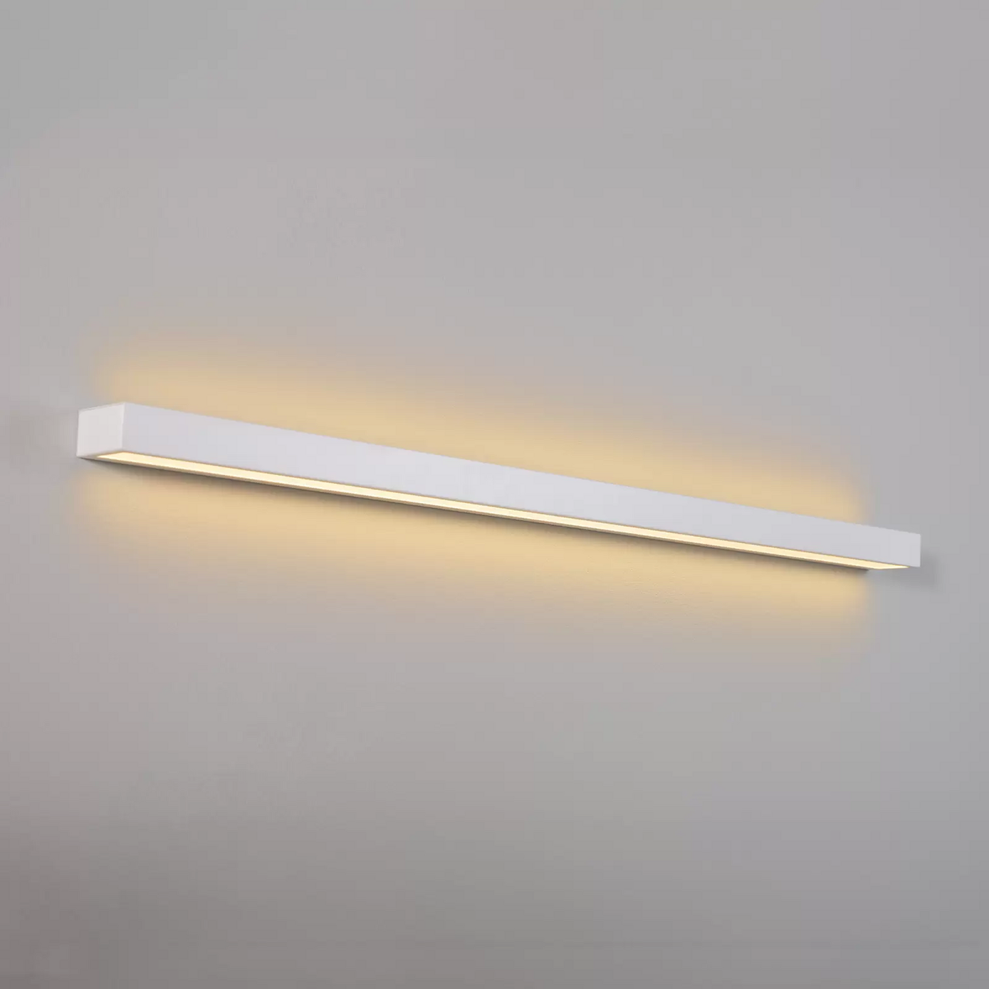 B-flokks LED veggljós Mera, breitt, hvítt, 3000 K, vegglampi, loftljós, veggljós 958