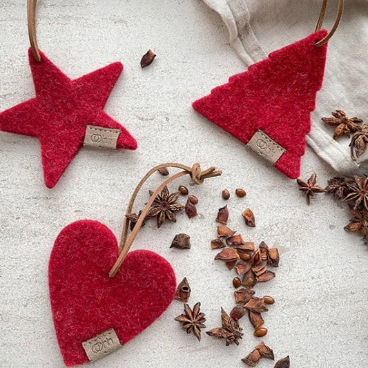 Star pendant made of wool, in 4 colors