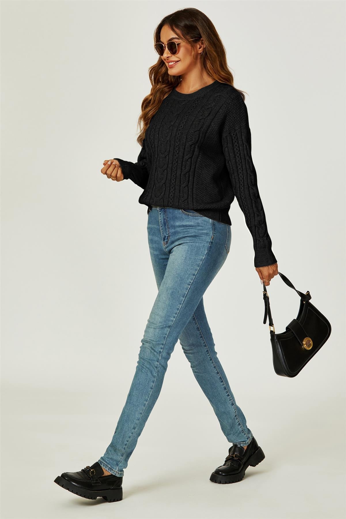Cable Knit Crew Neck Jumper In Black