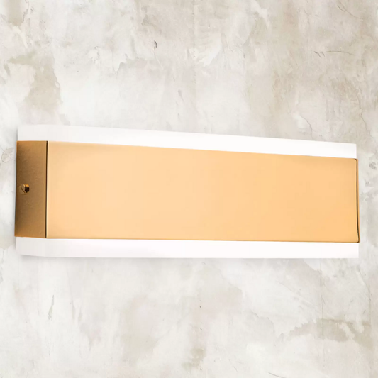 Garik LED vegglampi í B-flokki með gulllituðu húsi, veggljós, lampi, ljós, LED