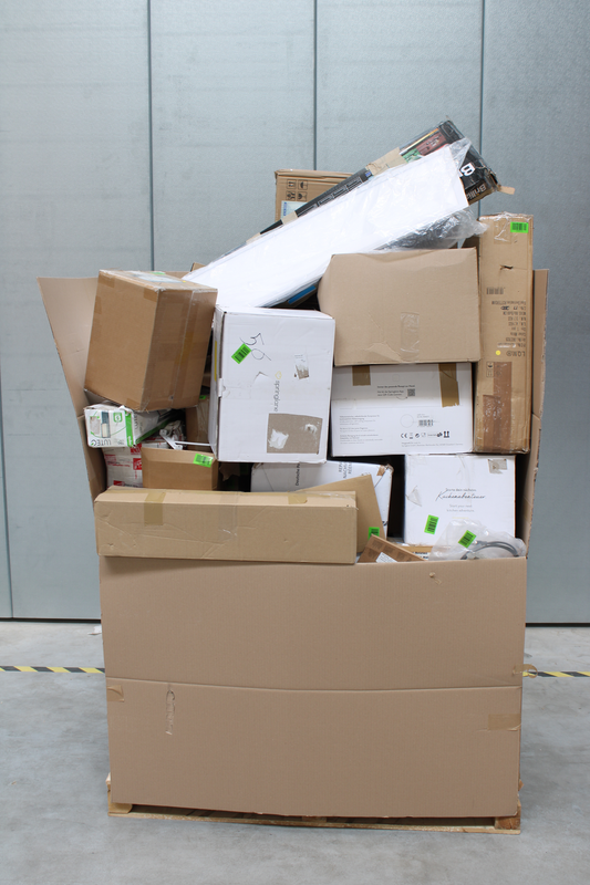 B-flokks blandaðar skil, sértilboð, raftæki, heimilisvörur, lampar, snúrur (96x)