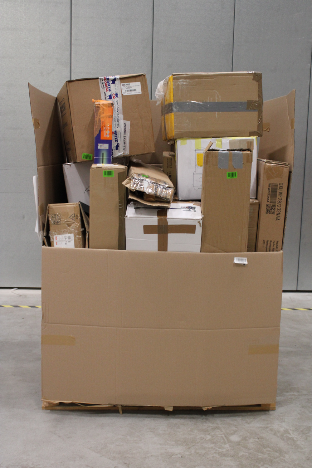 B-lager, blandaðar skil, kynningarvörur, rafmagnsvörur fyrir heimili, lampar, ljós, 38 vörur