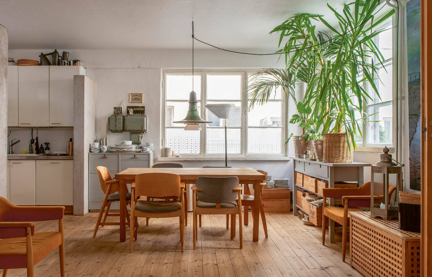 Innanhússhönnun - SKIPTILEGT RÝMI - Kaffiborðsbók - Bók